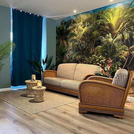 Jungle Secret Spa Nuit Insolite Giromagny Eksteriør billede